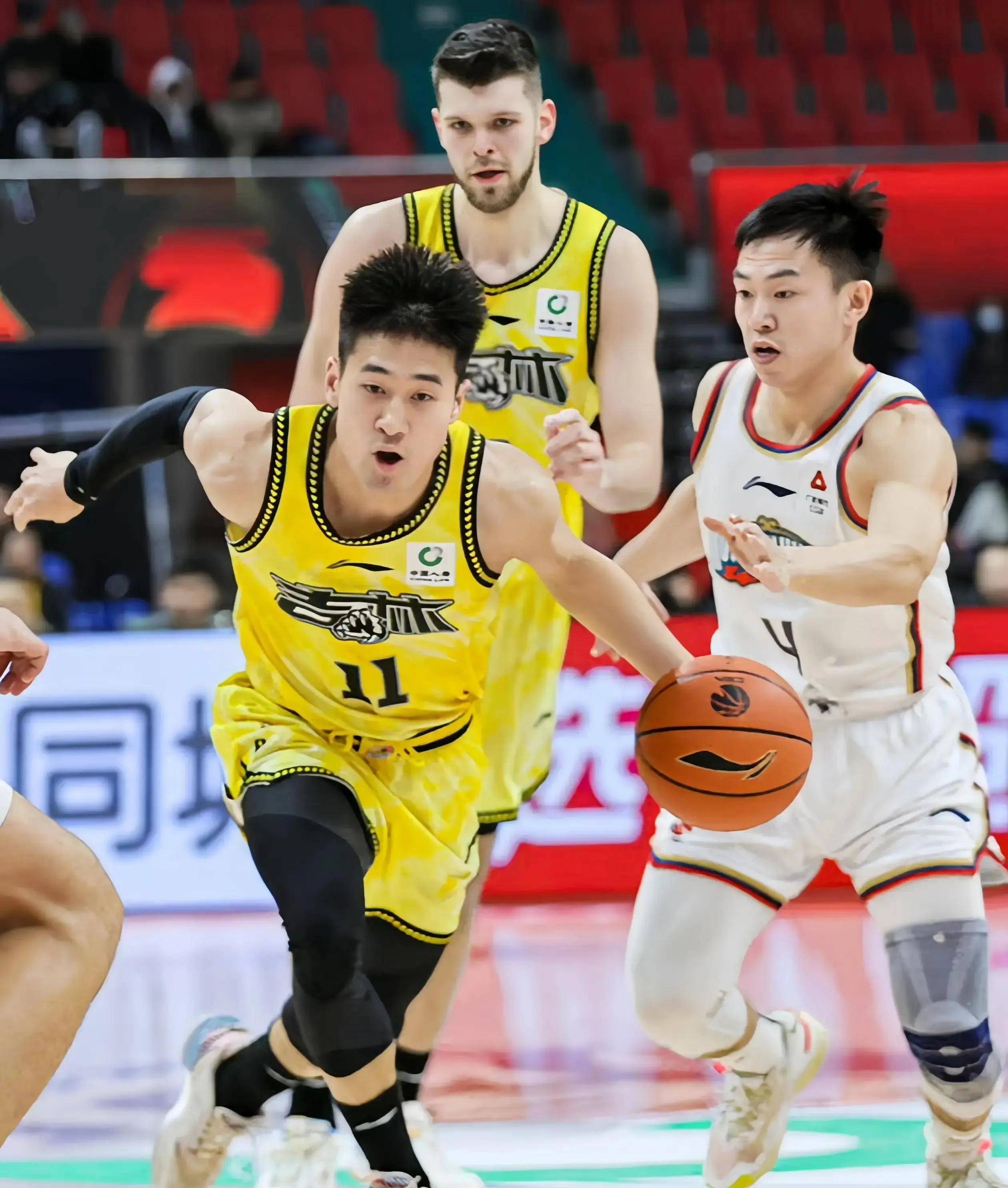 亚博体育入口CBA常规赛今晨走向成谜，孟菲斯灰熊防线松动，赛场秩序良好，纪律约束更严格的简单介绍