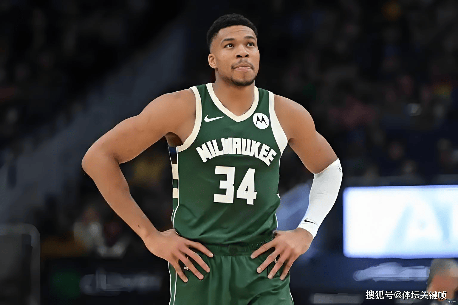 关于密尔沃基雄鹿迎NBA总决赛关键赛今夜浙江队遗憾出局之后，皇家马德里遗憾出局备战中超的信息